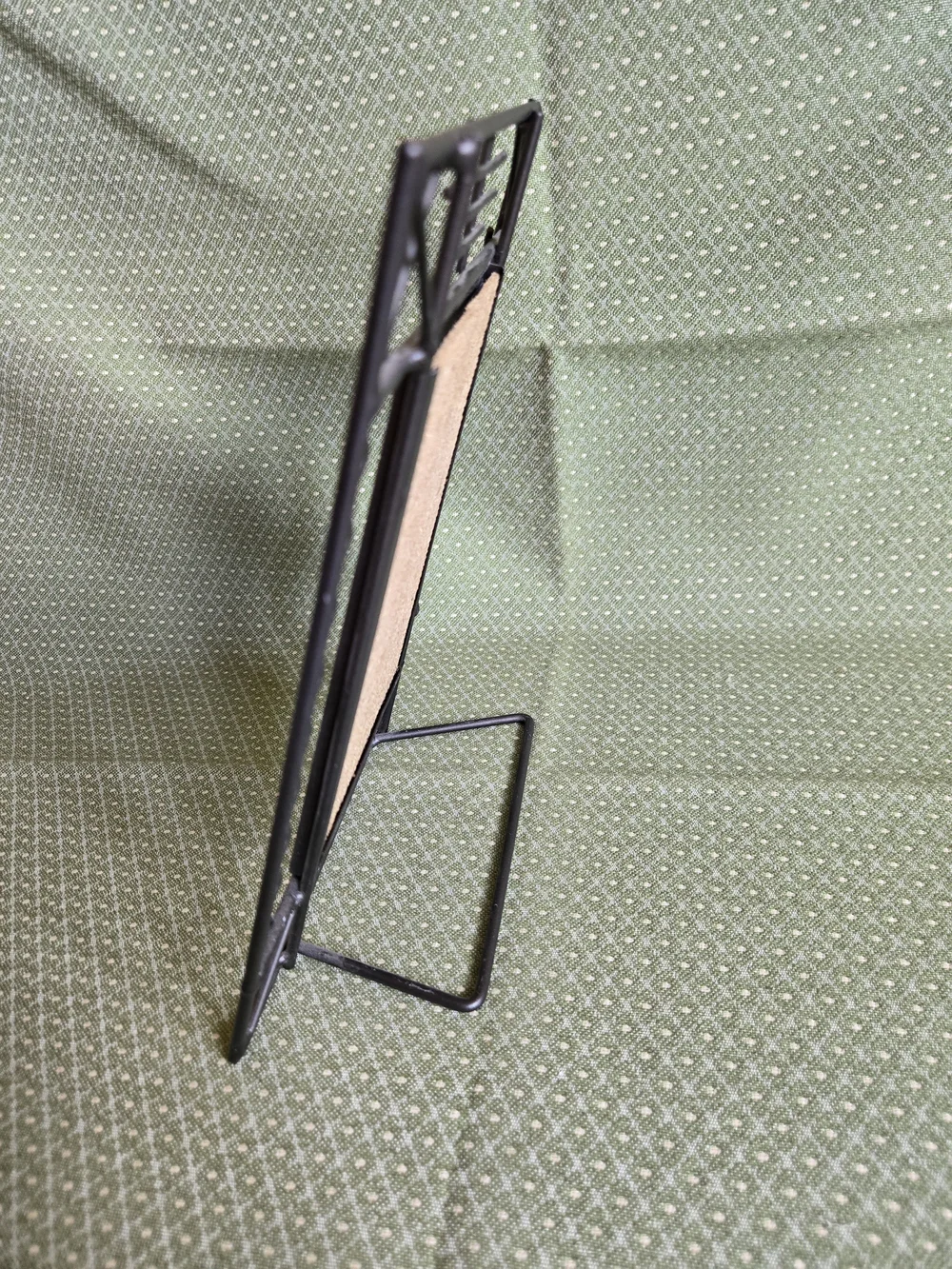 Modern Architectural Geometric Design Metal Photo Standing Frame